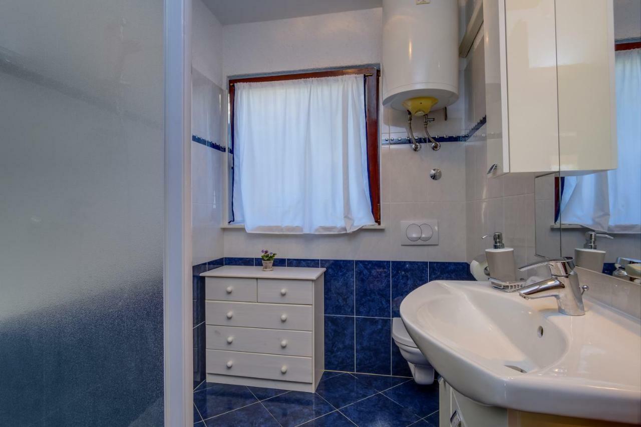 Apartmani Maris Mali Lošinj Εξωτερικό φωτογραφία